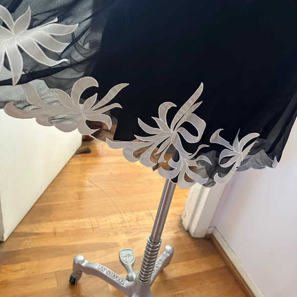 BCBG Maxazria Silk Dress - Picture 12 of 14